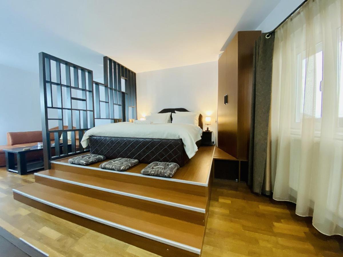 Central & Comfortable Studio Targoviste Exterior foto